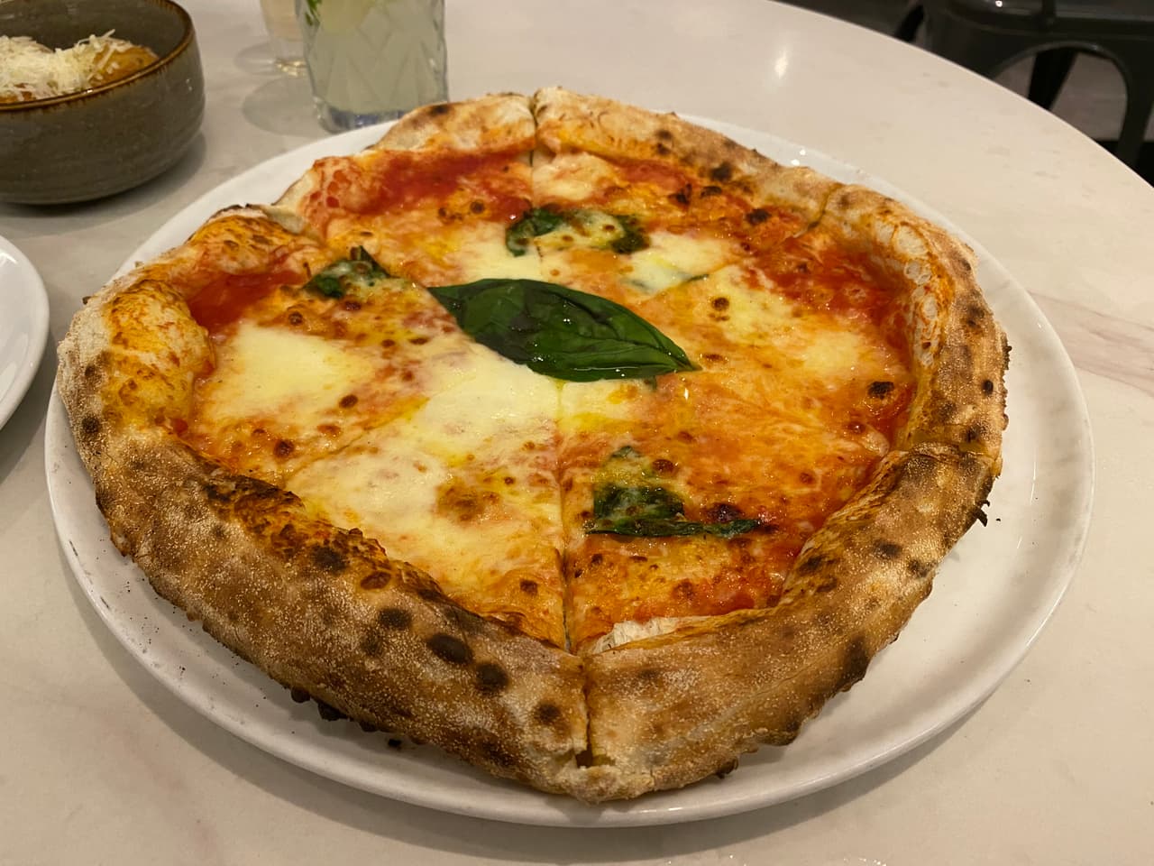 Bande Nere, the Margherita from the side