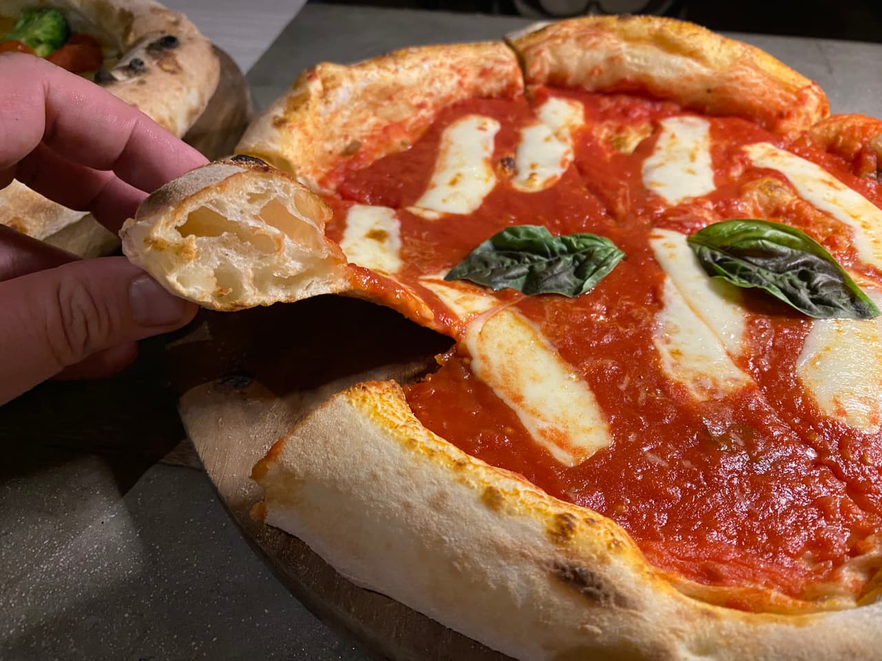 Fucina, the crust up close