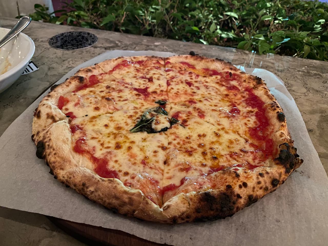 Luigi's Hot Pizza, the Margherita from the side