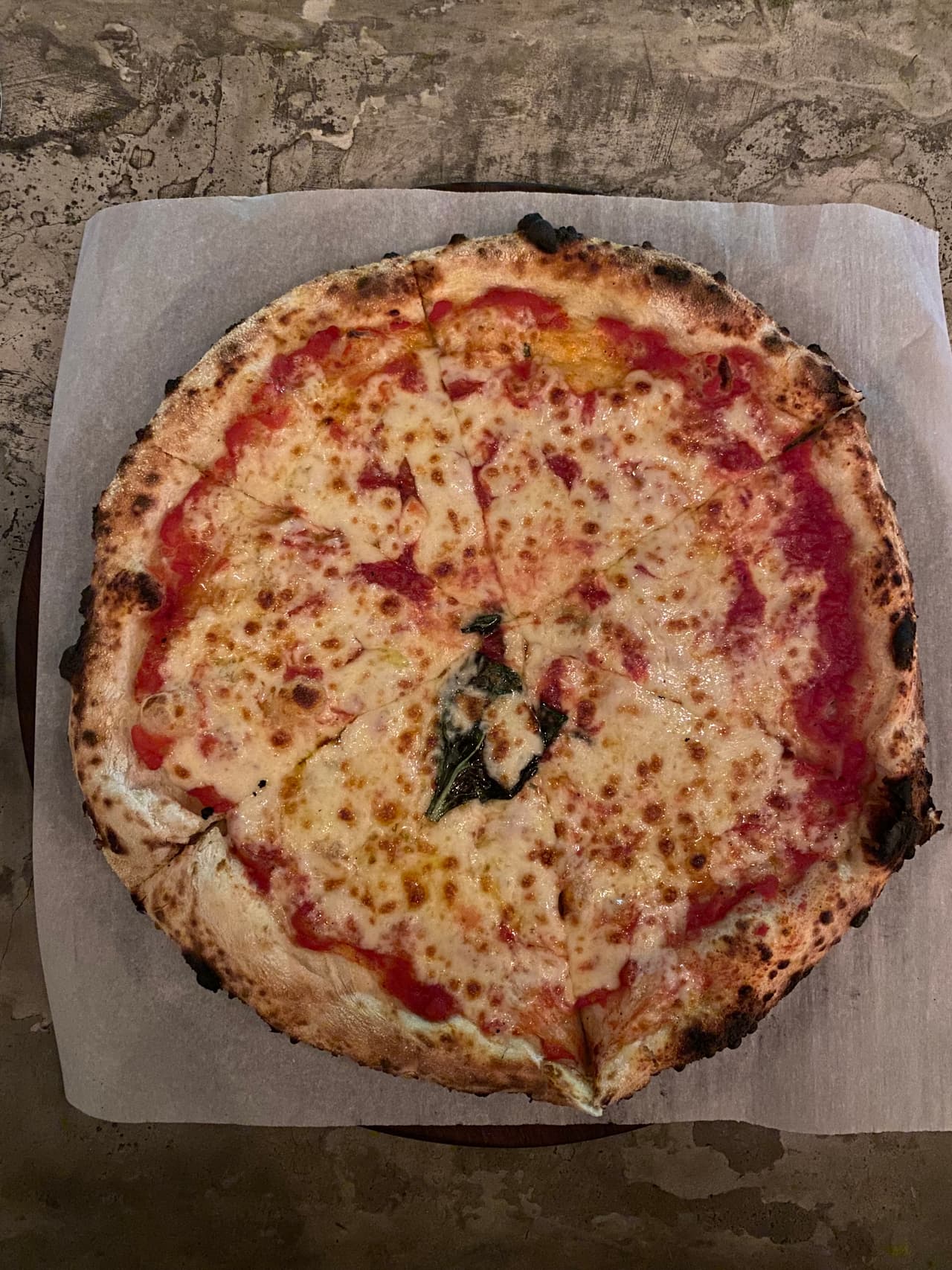 Luigi's Hot Pizza, the Margherita from above