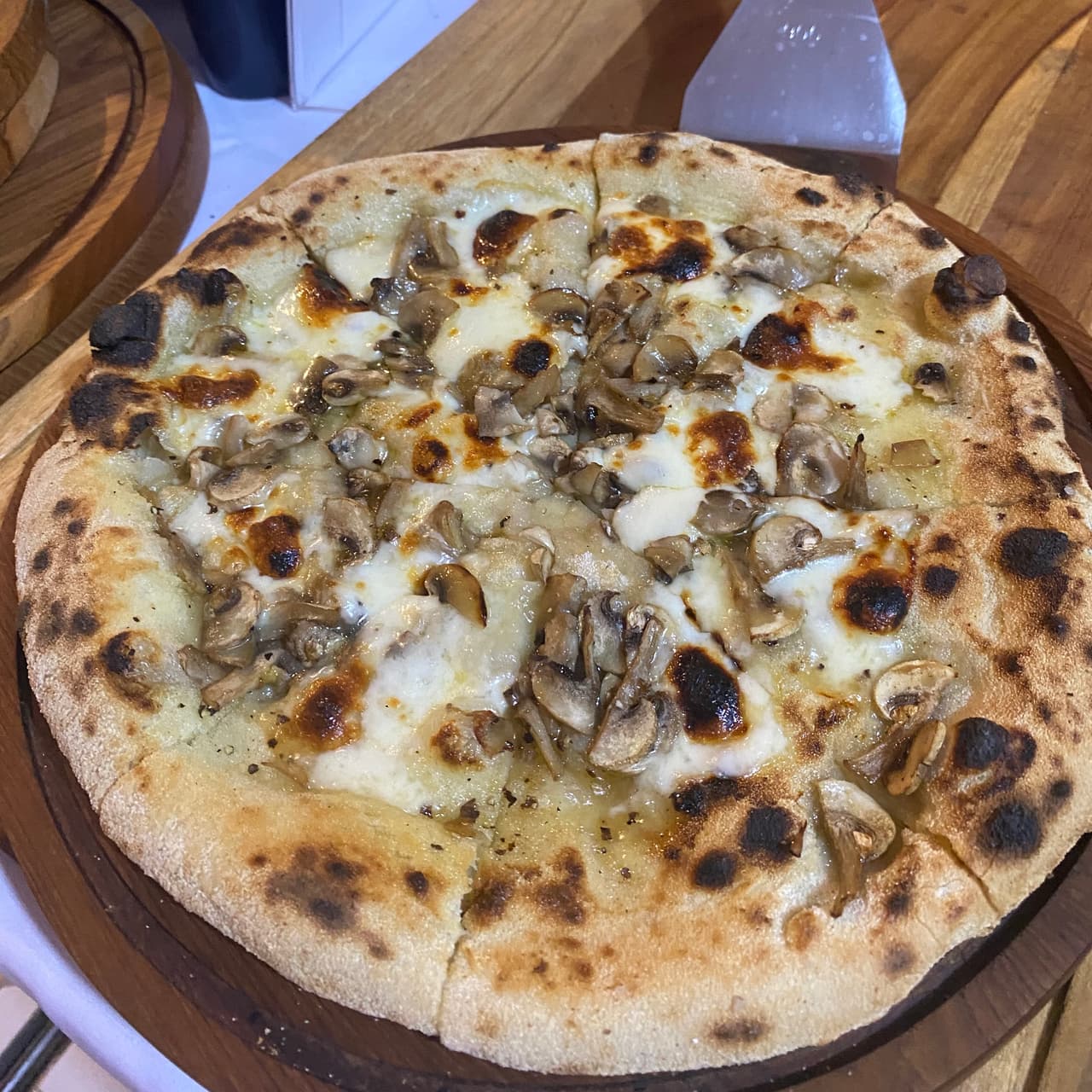 Funghi Pizza
